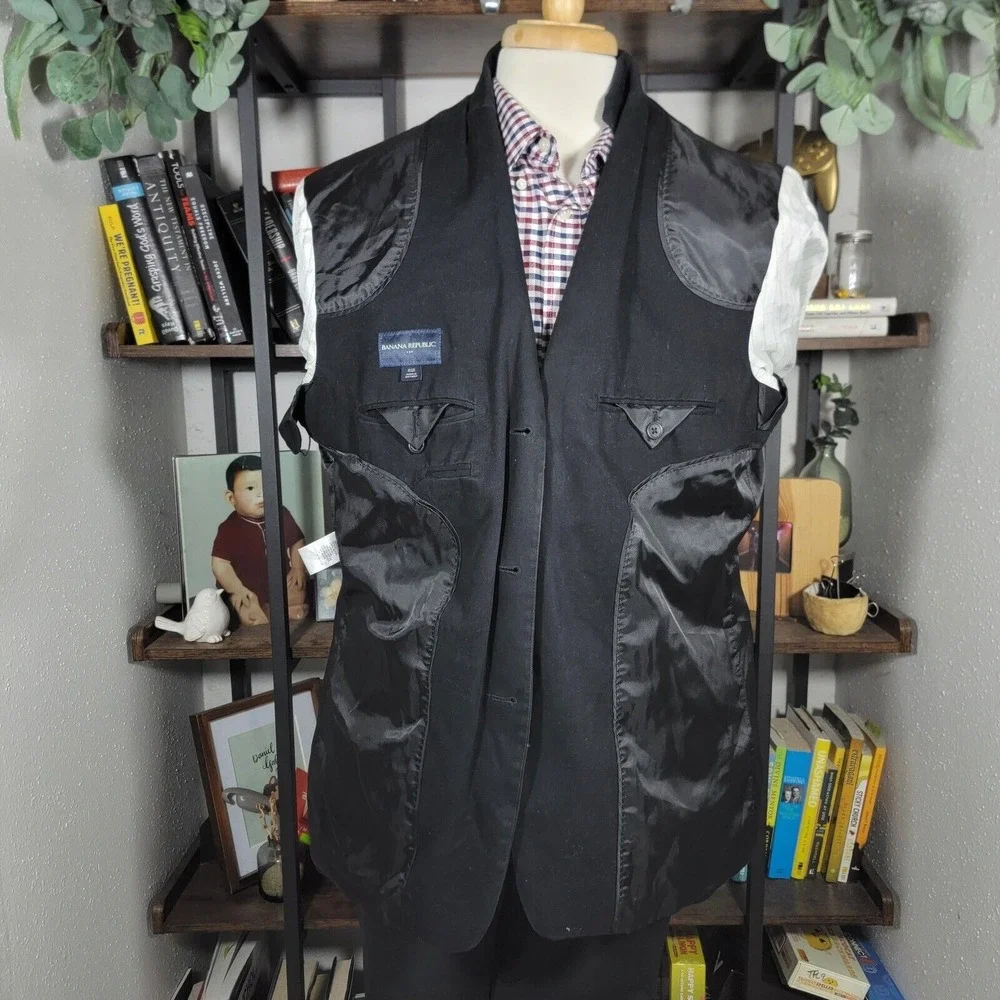 Banana Republic before completing